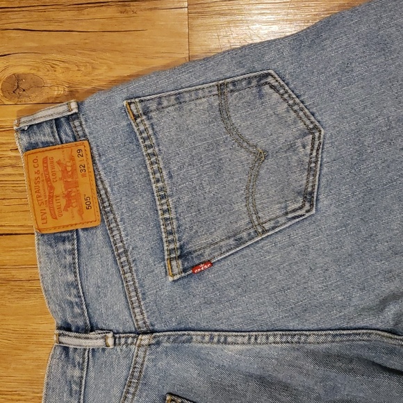 Vintage Levi's - Picture 6 of 10